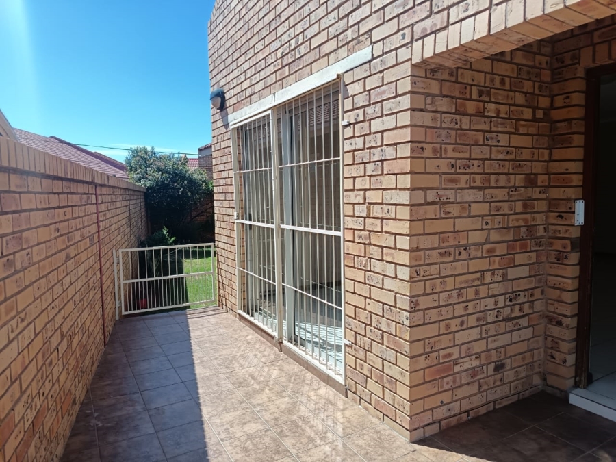 3 Bedroom Property for Sale in Minerva Gardens Northern Cape